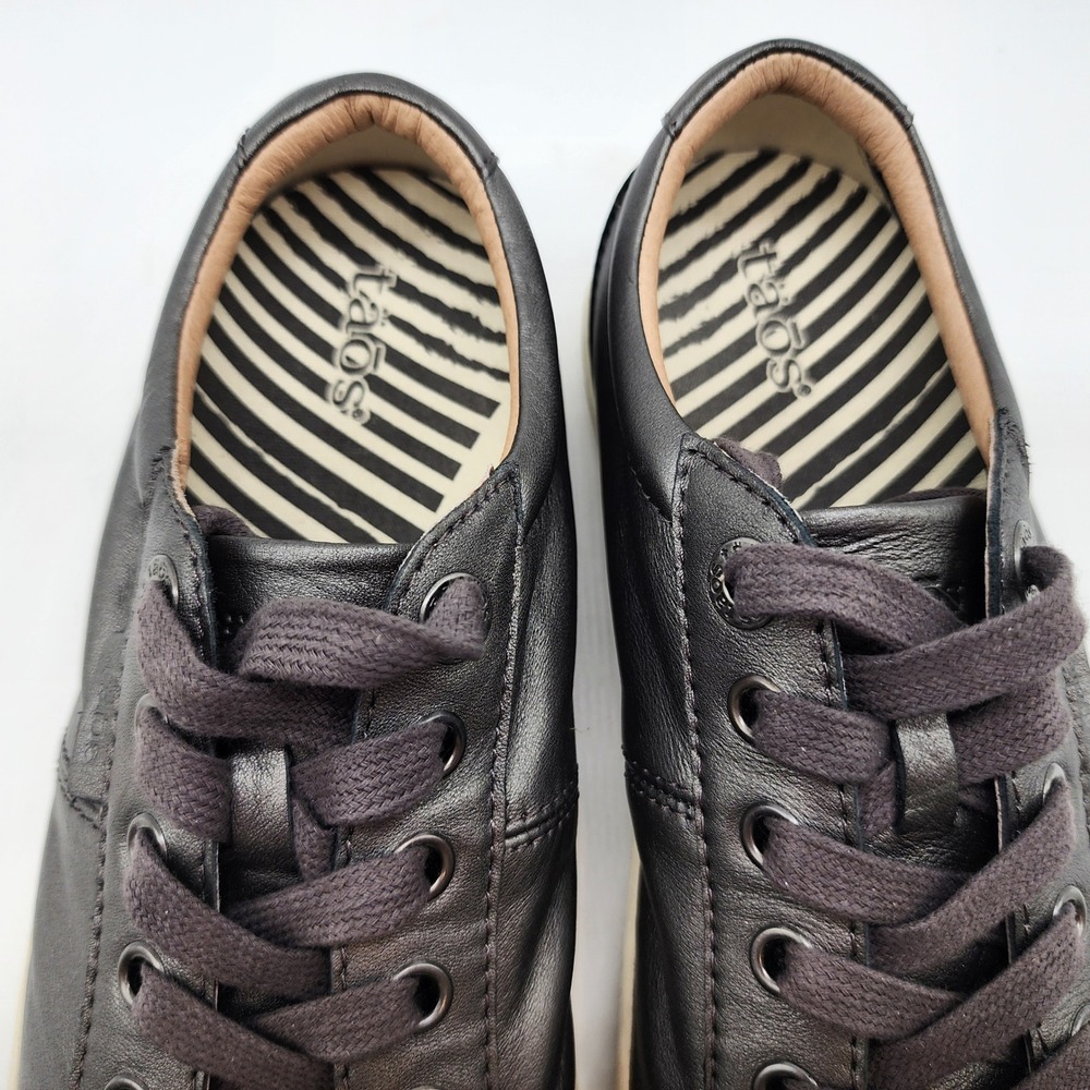 Taos Onward Sneakers Women's 6.5‎ Pewter Metallic Leather Lace Up - Picture 5 of 9